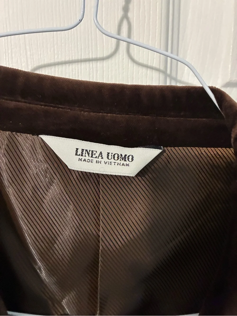 Men's Dark Brown Velvet Sport Coat - Single-Breasted Blazer